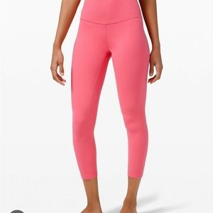 Lululemon pink 25’ leggings
